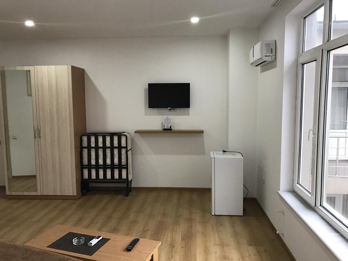Hotel Marseille Batumi Luaran gambar