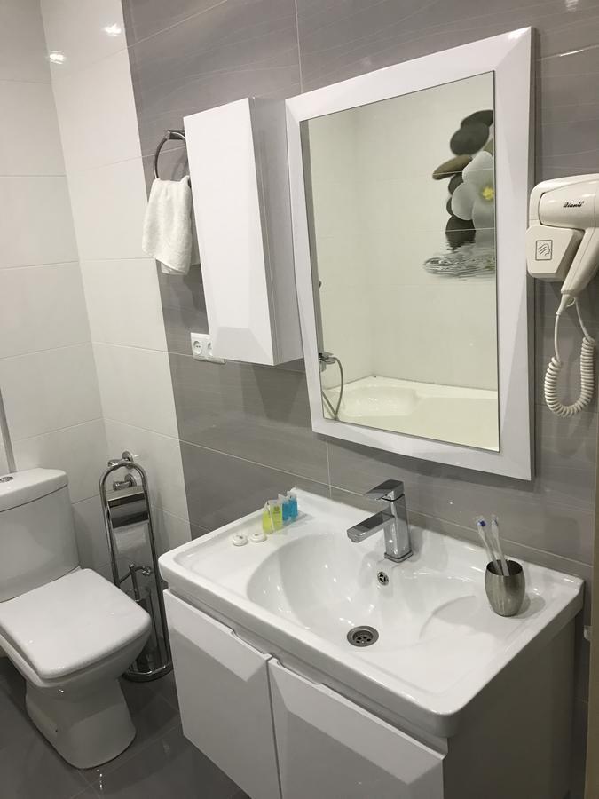 Hotel Marseille Batumi Luaran gambar